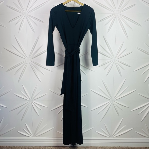 Susana Monaco Low V Jumpsuit in Black 🖤 - Picture 7 of 10